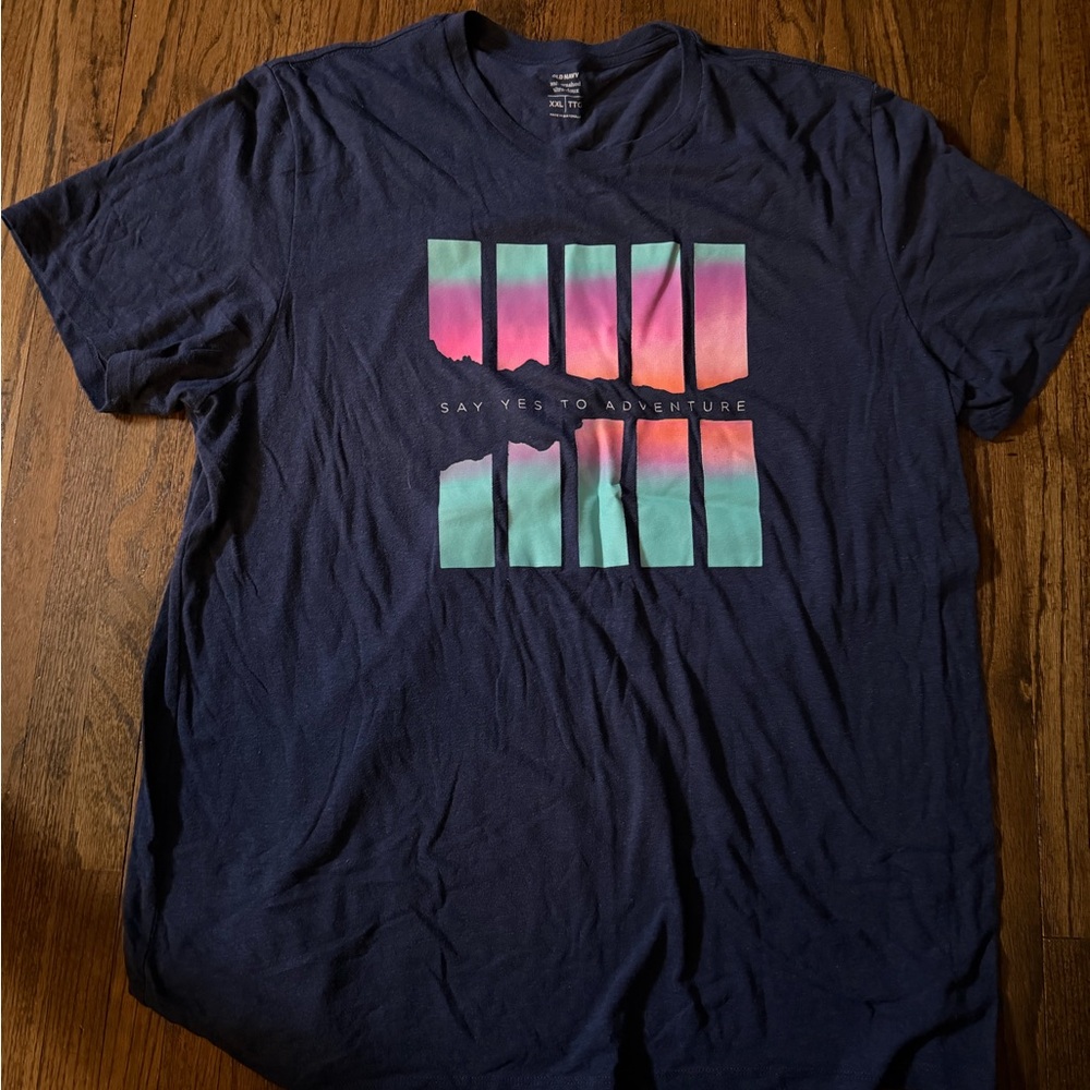Old Navy Navy Adventure Graphic Tee